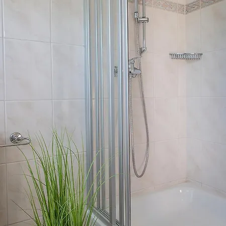 Apartamento 50137 Deichkajüte 6 *